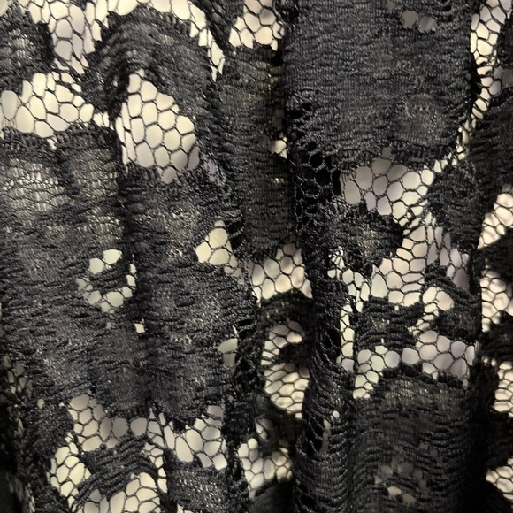 0124-17 Lane Bryant lace back cardigan, 2X (18/20) - Picture 2 of 3